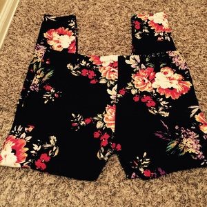 Floral and black leggings