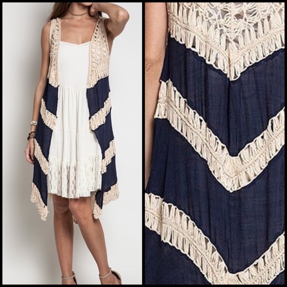HP🎉Elegant Crochet Navy Long Vest - Picture 4 of 6