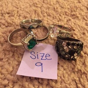 Size 9 ring bundle