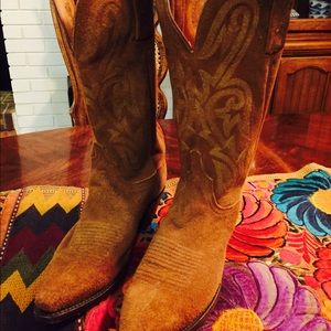 Flash Sale! Size 7.5 Luccheese suede cowboy boots.