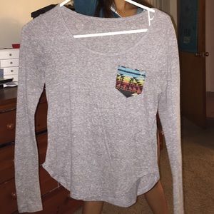 Grey long sleeve pocket tee