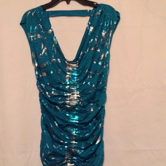 Hot double-v blouse
