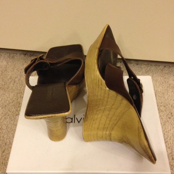 Brown platform wedge sandals - Picture 4 of 4