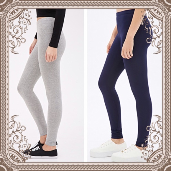 2 pairs of leggings 💙