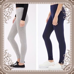 2 pairs of leggings 💙