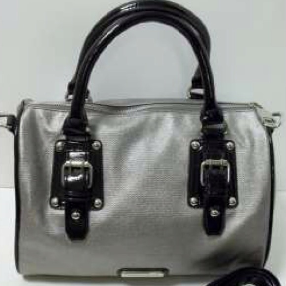 Speedy crossbody