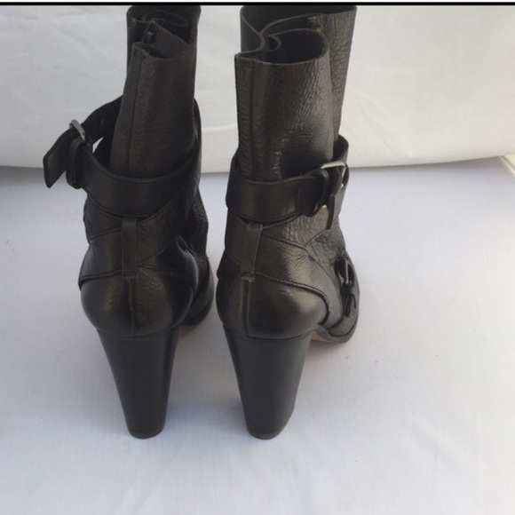 Rosegold black leather bootie Sz 8.5 new - Picture 2 of 4