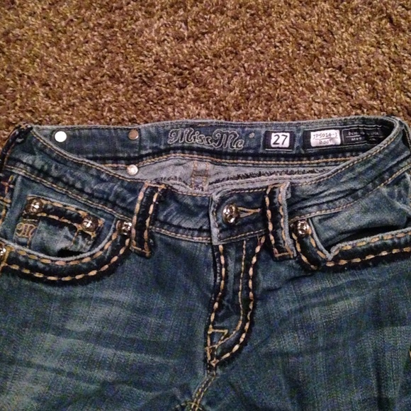 Sold - Picture 2 of 4