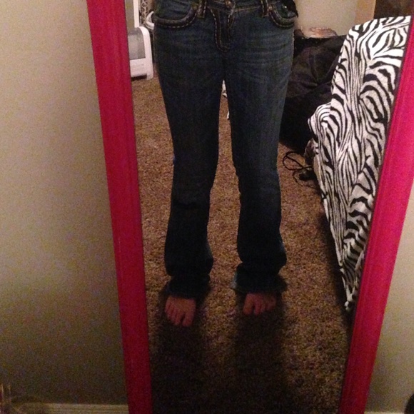 Sold - Picture 3 of 4