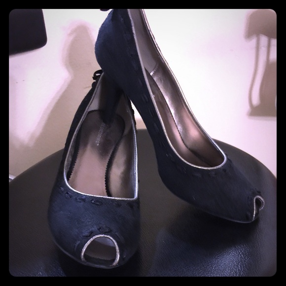 Black open toe back lace heels