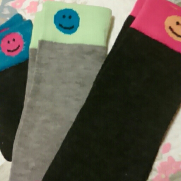3pk Smiley Face Knee High Socks
