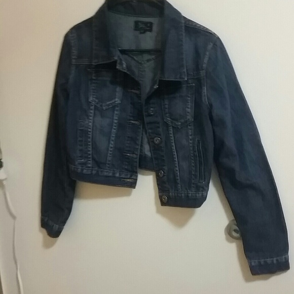 Jean jacket - Picture 2 of 4