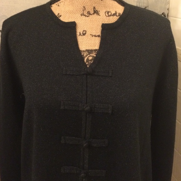 Sweater - Picture 2 of 3