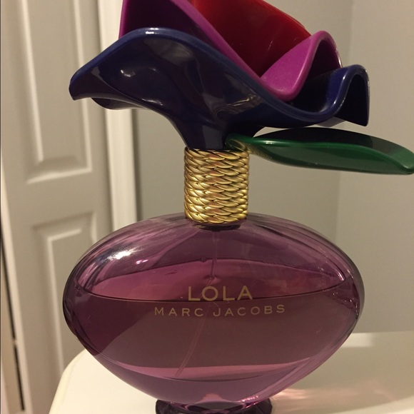 Lola by Marc Jacobs