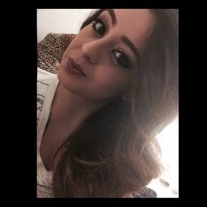 Meet your seller 🌺