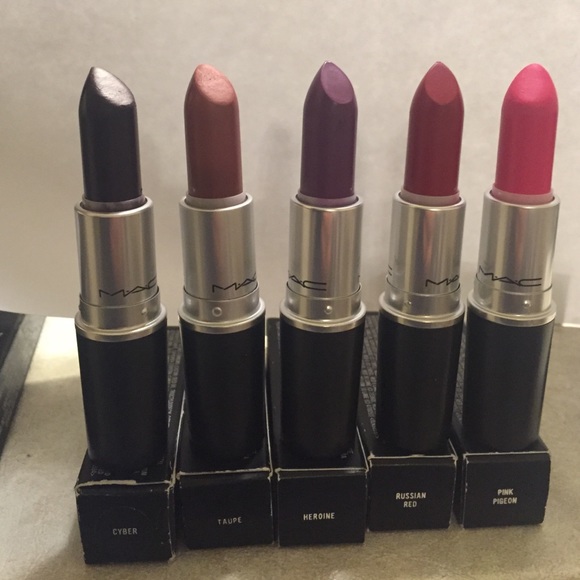 MAC Cosmetics Other - Mac bundle