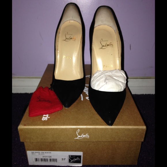 💜Black Suede Christian Louboutin size 37 SO KATE - Picture 2 of 4