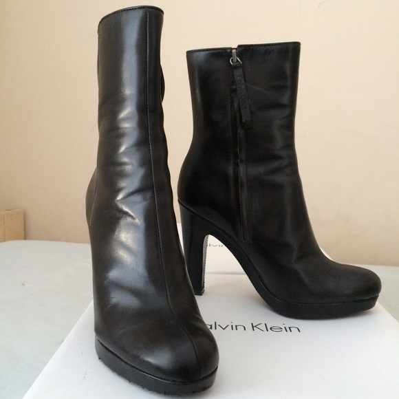 Dark Brown Calvin Klein Platform Boot 6 1/2