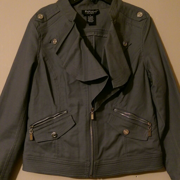 🚫SOLD🚫 - Picture 2 of 3