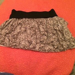 Black and Khaki fold over band skirt
