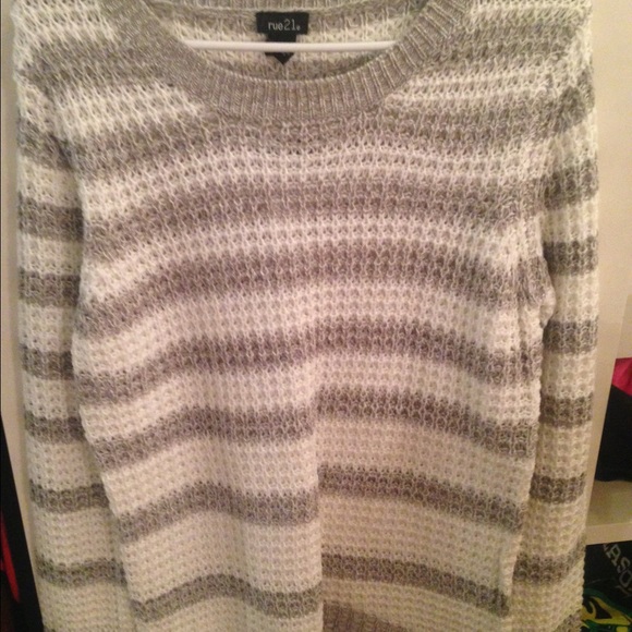 Sweater - Picture 2 of 2