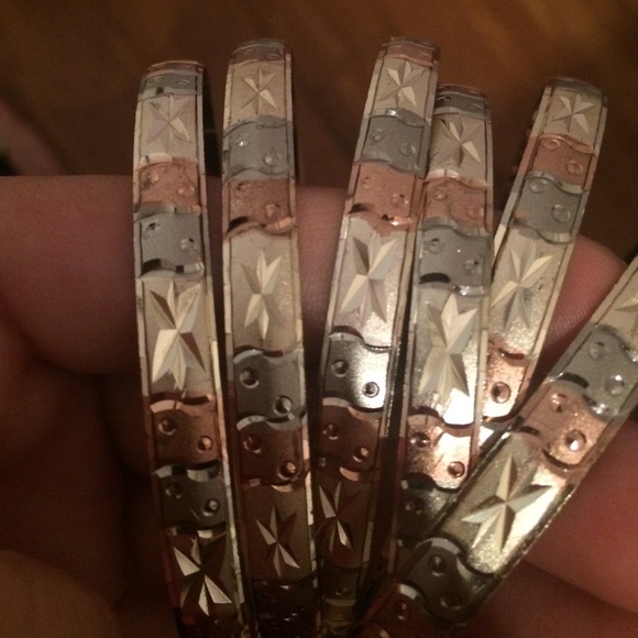 f21 bracelets - Picture 2 of 3