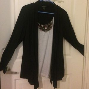 Long sleeve top with jeweled collar
