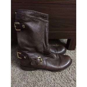 Steve Madden Brown Boots and shirt Bundle