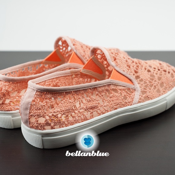 💠💠The ELSA embroidered slip ons - PEACH/BLACK - Picture 3 of 4