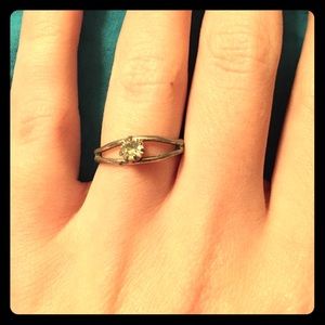 Cute ring