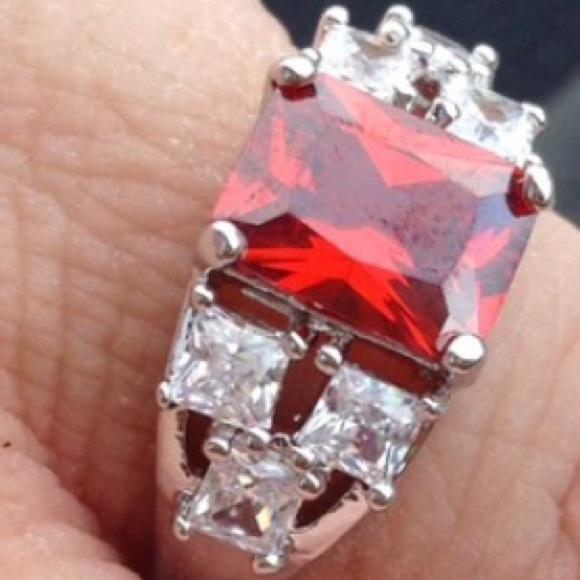 Lab Garnet & Topaz Ring Sterling Band Size 5 - Picture 4 of 4