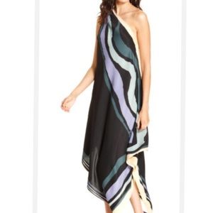 Rachel Roy One shoulder Donna dress.