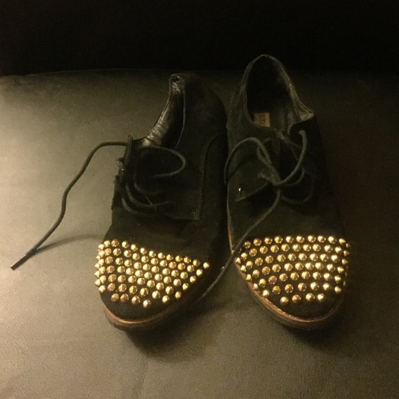Steve Madden spiked tuxedo shoes