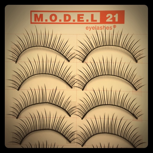False Fake Lashes, 10 pairs - Picture 1 of 2