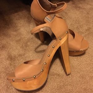 Wooden Steve Madden Platforms