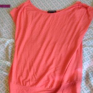Flowy pink top