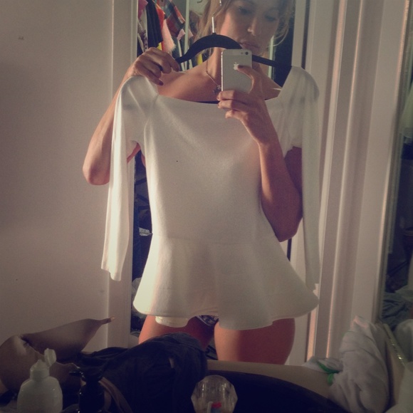 Brand new pelplum top