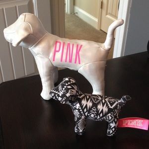 TWO VICTORIA'S SECRET PINK DOGS 🐶