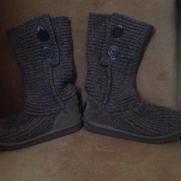 Knit uggs