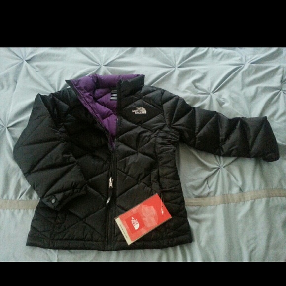North Face girls winter coat Size (10-12)