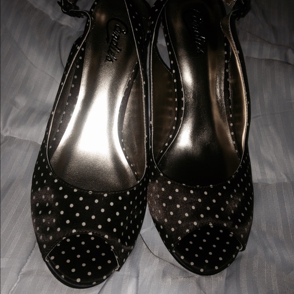 “SOLD” Candies platform pumps .👠 - Picture 2 of 4