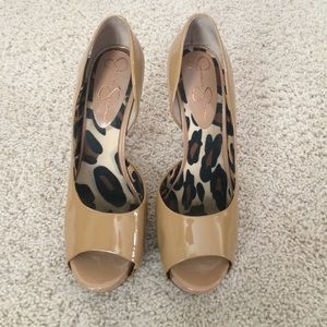 Nude Jessica Simpson heels size 8.5