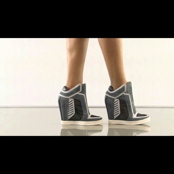 L.A.M.B. sneaker wedges