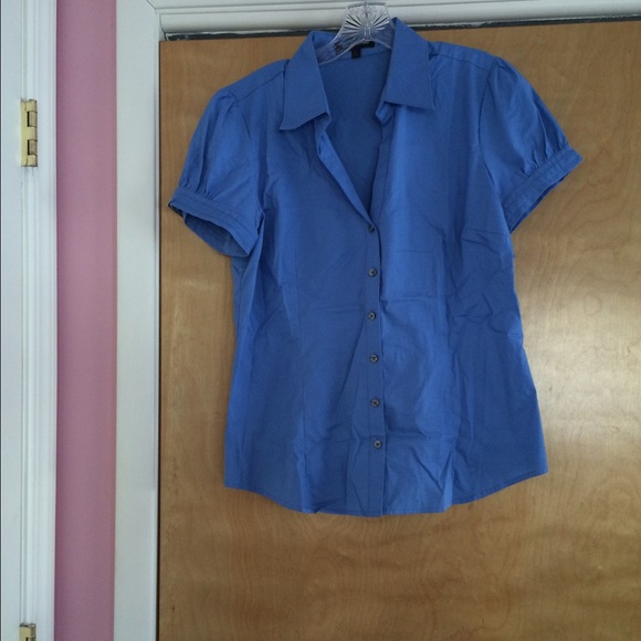 Express short sleeve button down, powder blue