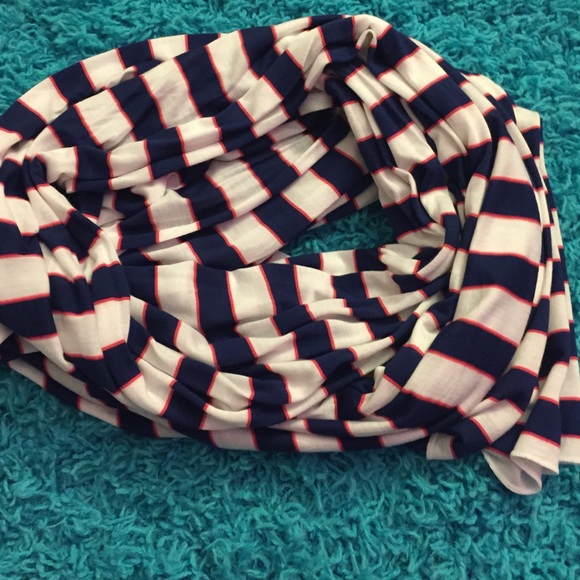 VS Scarf 🎀