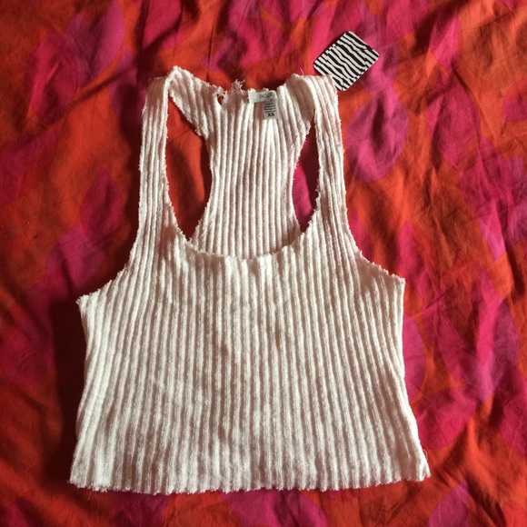 urban outfitters white crop top! tags still on