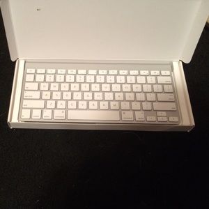 Apple wireless keyboard