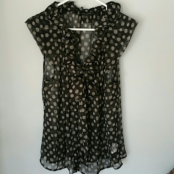 Banana Republic Tops - Banana Republic Sheer ruffle Top