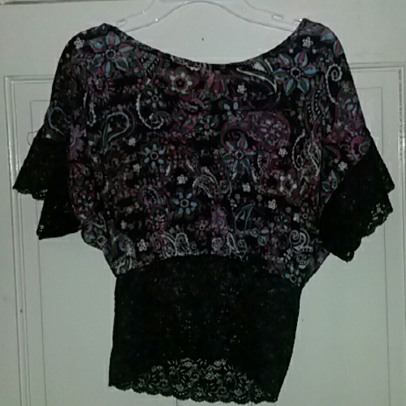 Pink floral crop top