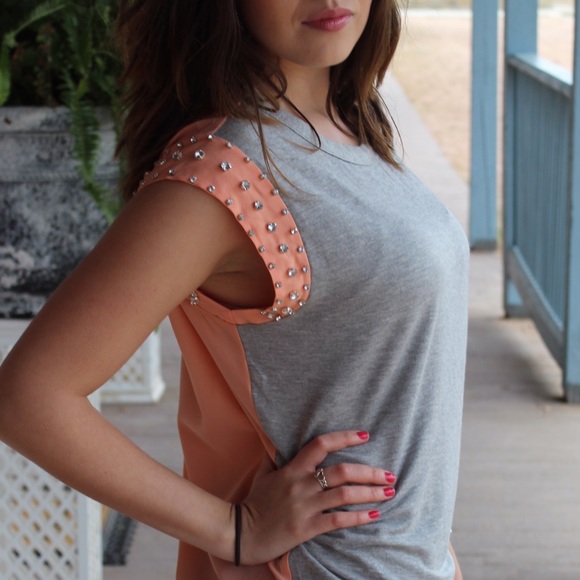 Peach and grays studded top - Picture 2 of 4